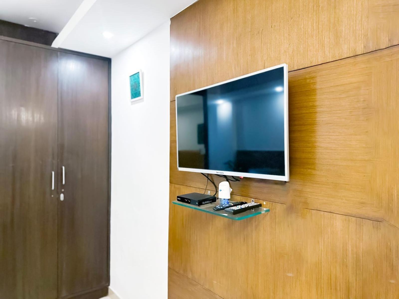Hotel Blueberry New Delhi Exterior photo